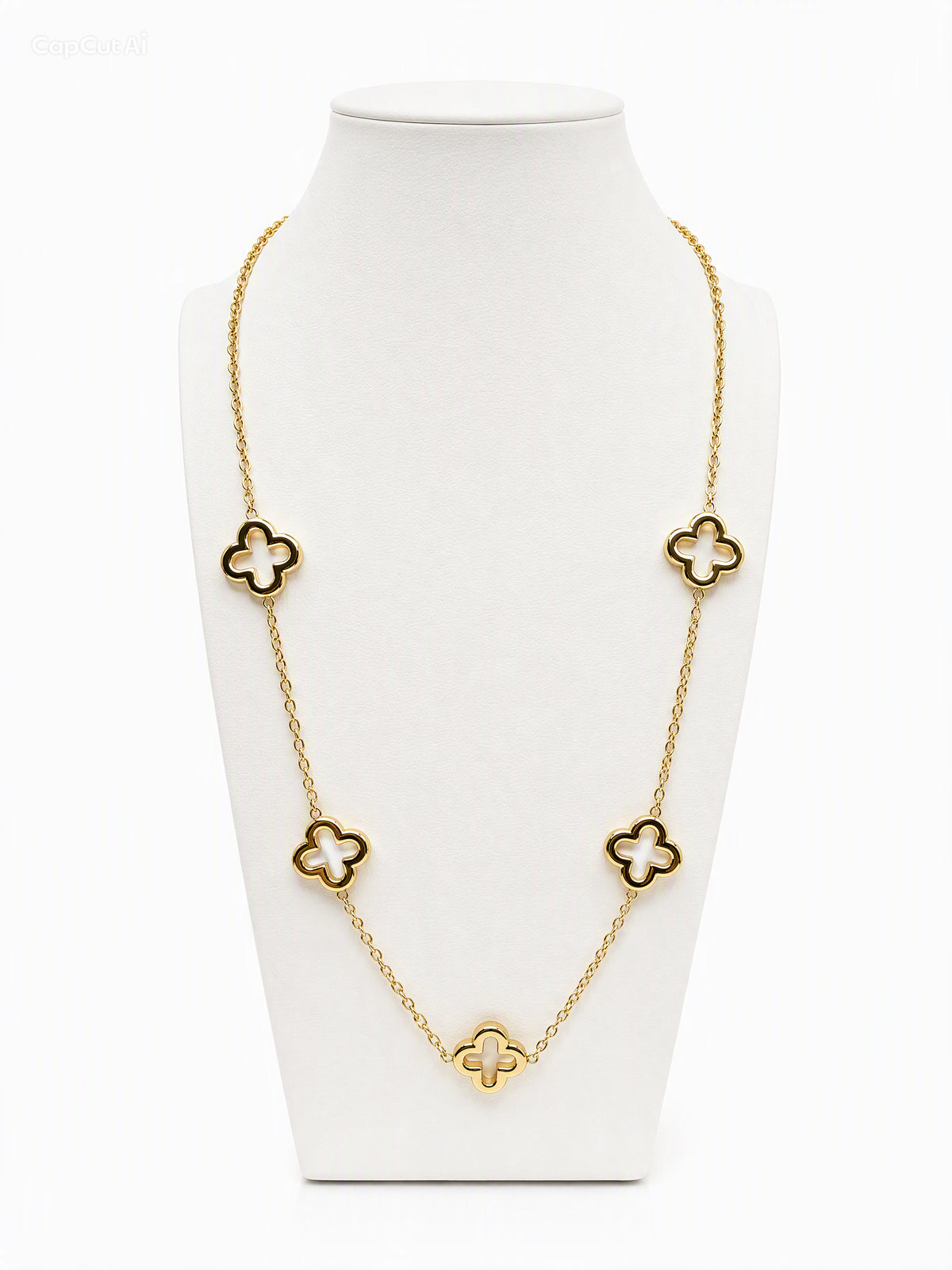 Celina — Collier Chaîne Trèfles Dorés